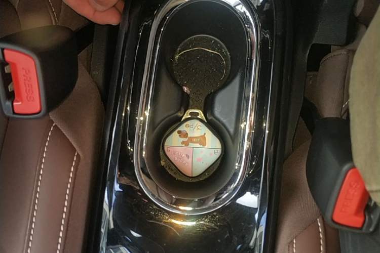 Used Wuling Bingo 2023 333 km Lingxi Connected Version Vehicle Key