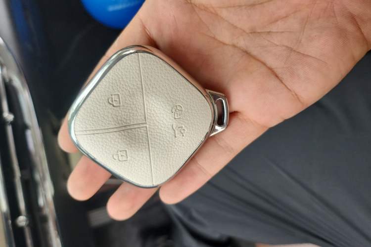Used Wuling Bingo 2023 203km Comfort Edition Vehicle Key