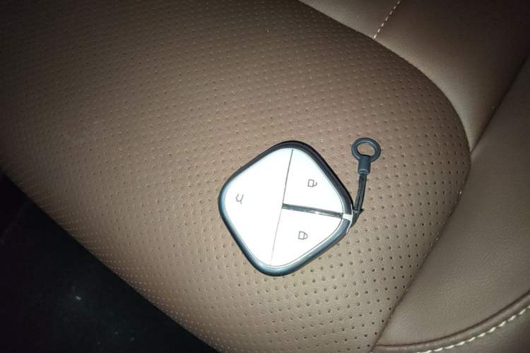 Used Wuling Bingo 2023 203km Comfort Edition Vehicle Key