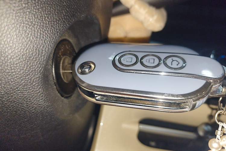 Used Wuling Bingo 2023 203km Light Edition Vehicle Key