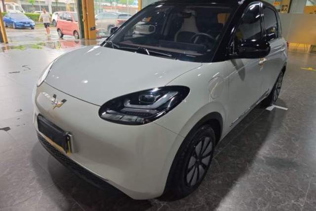 Used Wuling Bingo 2023 410 km Lingxi Deluxe Edition