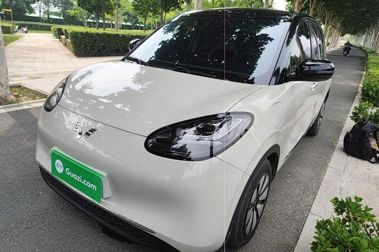 Used Wuling Bingo 2023 333 km Lingxi Connected+ Version Guazi used car, China used car export, Used car for sale, Used cars, Cheapest cars for sale