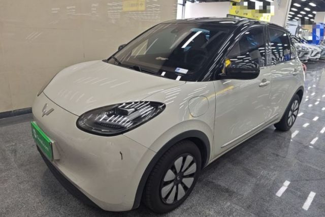 Ojetý Wuling Bingo 2023 333 km Lingxi Connected+ Version
