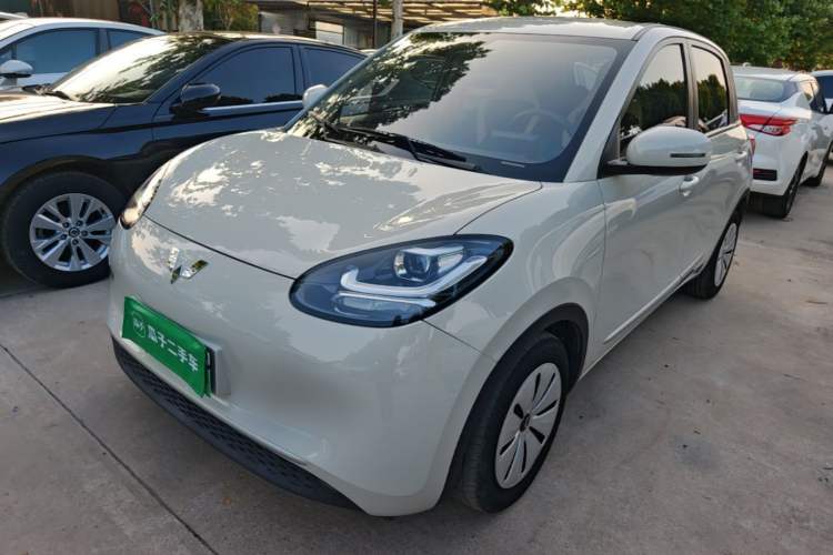 Used Wuling Bingo 2023 203km Light Edition Guazi used car, China used car export, Used car for sale, Used Wuling cars, Cheapest cars for sale, Electric vehicle, New energy car
