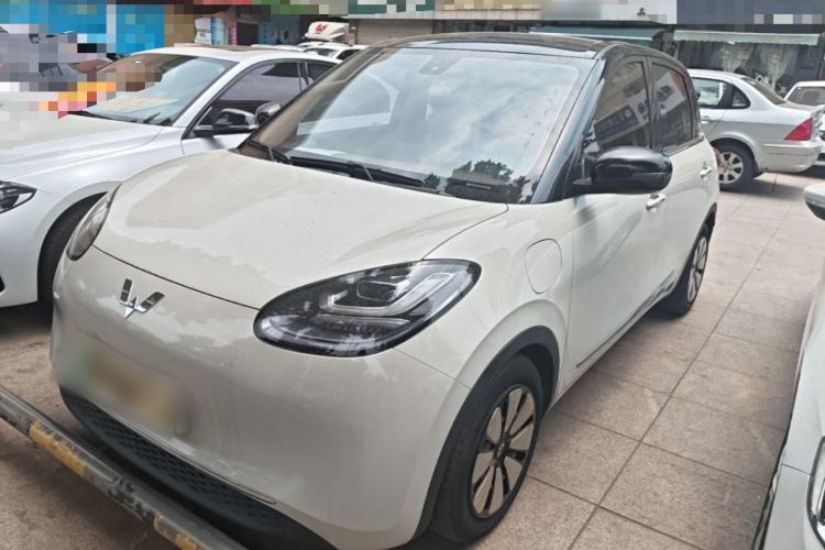 Used Wuling Bingo 2023 333 km Lingxi Connected Version Guazi used car, China used car export, Used car for sale, Used  cars, Cheapest cars for sale