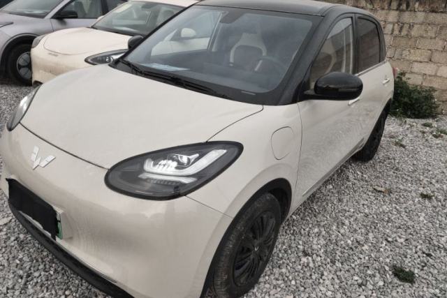 Used Wuling Bingo 2023 410 km Lingxi Deluxe Edition