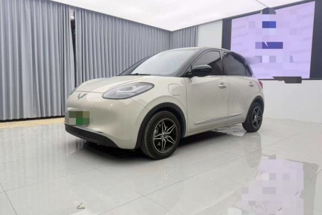 Ojetý Wuling Bingo 2023 410 km Lingxi Deluxe Edition