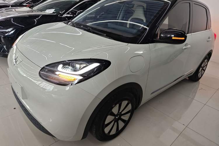 Used Wuling Bingo 2023 333 km Lingxi Connected Version Guazi used car, China used car export, Used car for sale, Used  cars, Cheapest cars for sale