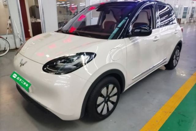 Used Wuling Bingo 2023 333 km Lingxi Connected Version