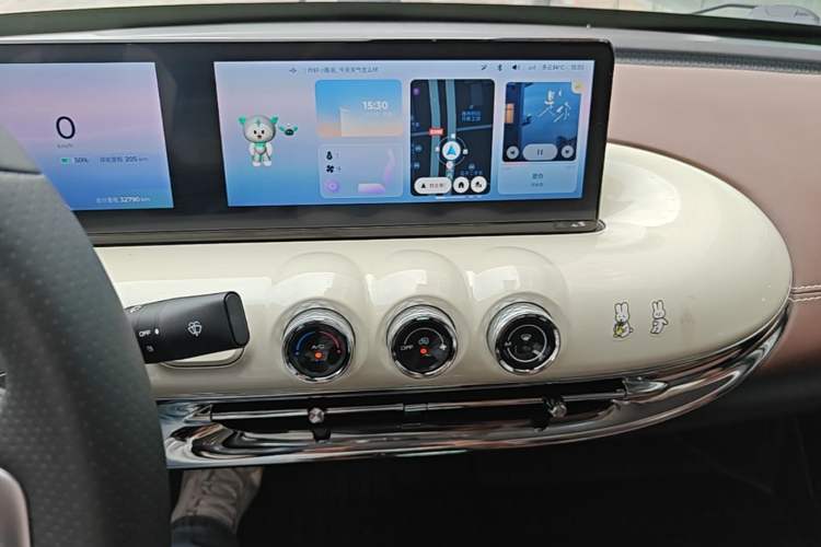 Used Wuling Bingo 2023 410 km Lingxi Deluxe Edition Audio And AC Panel