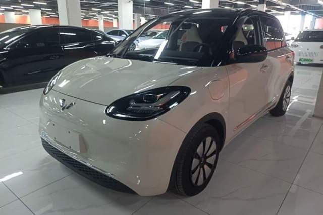 Used Wuling Bingo 2023 410 km Lingxi Deluxe Edition