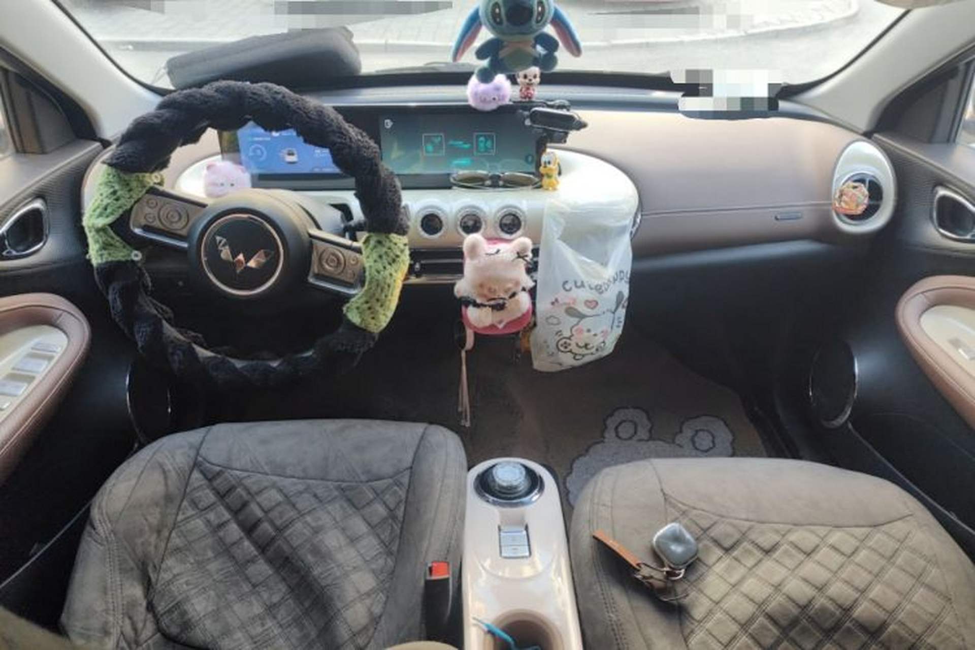 Used Wuling Bingo 2023 333km Enjoy+ Version Center Console