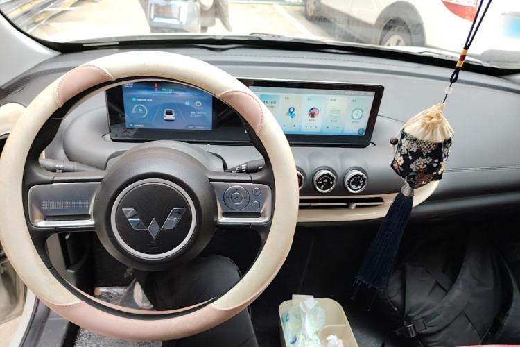 Used Wuling Bingo 2023 333 km Fast-Share Version Center Console
