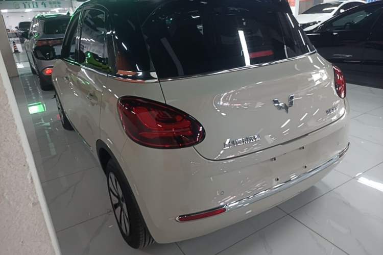 Used Wuling Bingo 2023 410 km Lingxi Deluxe Edition Exterior 2