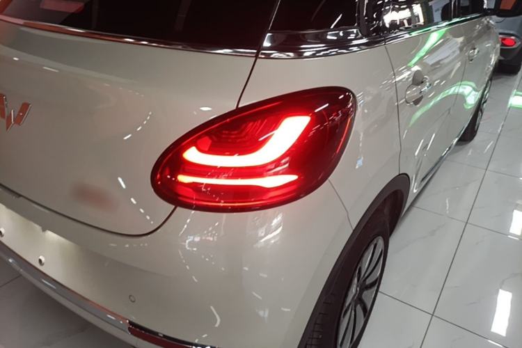 Used Wuling Bingo 2023 410 km Lingxi Deluxe Edition Exterior 3