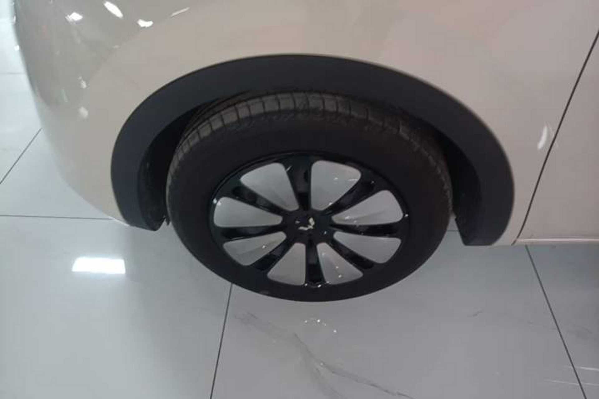 Used Wuling Bingo 2023 410 km Lingxi Deluxe Edition Exterior 4