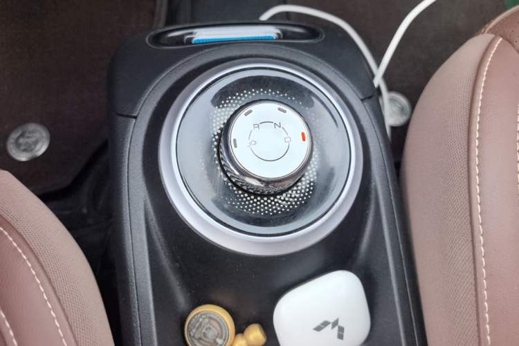 Used Wuling Bingo 2023 203km Comfort Edition Gear Lever