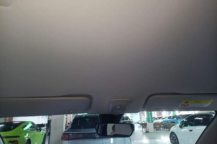 Used Wuling Bingo 2023 410 km Lingxi Deluxe Edition Headliner