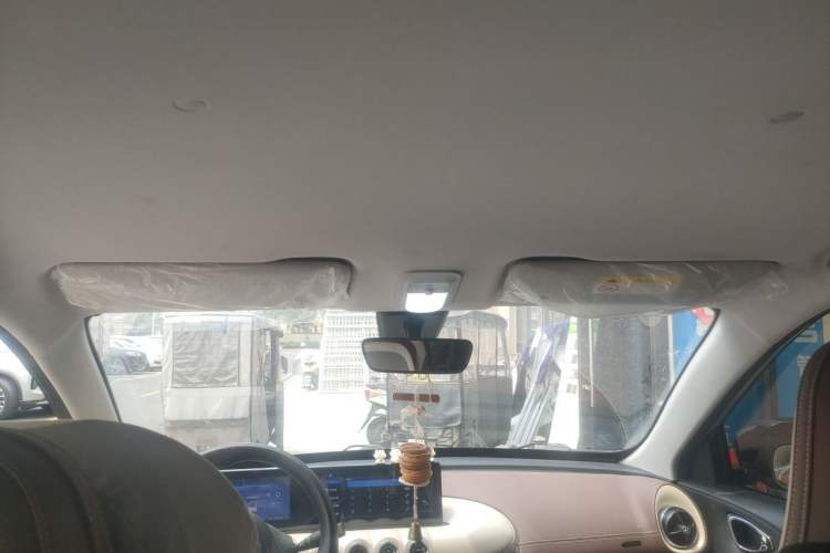 Used Wuling Bingo 2023 203km Comfort Edition Headliner