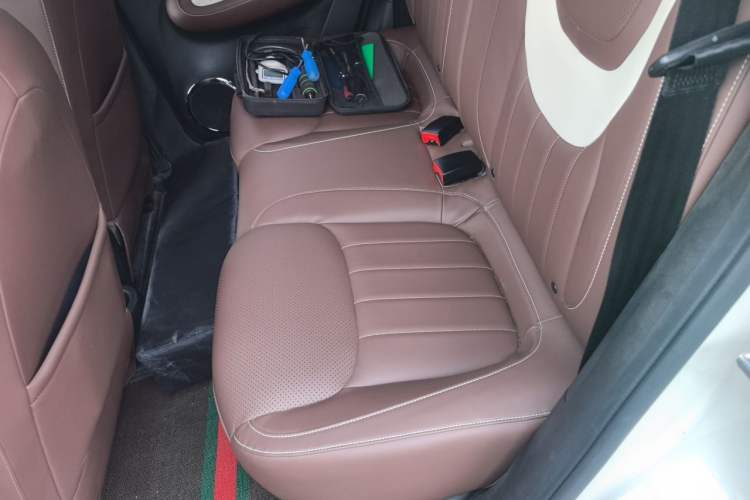 Used Wuling Bingo 2023 203km Comfort Edition Left Rear Seat
