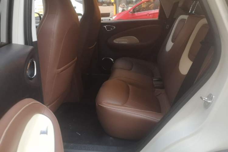 Used Wuling Bingo 2023 333 km Enjoyment Version Left Rear Seat