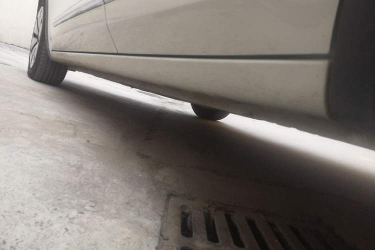 Used Wuling Bingo 2023 333 km Enjoyment Version Left Side Sill