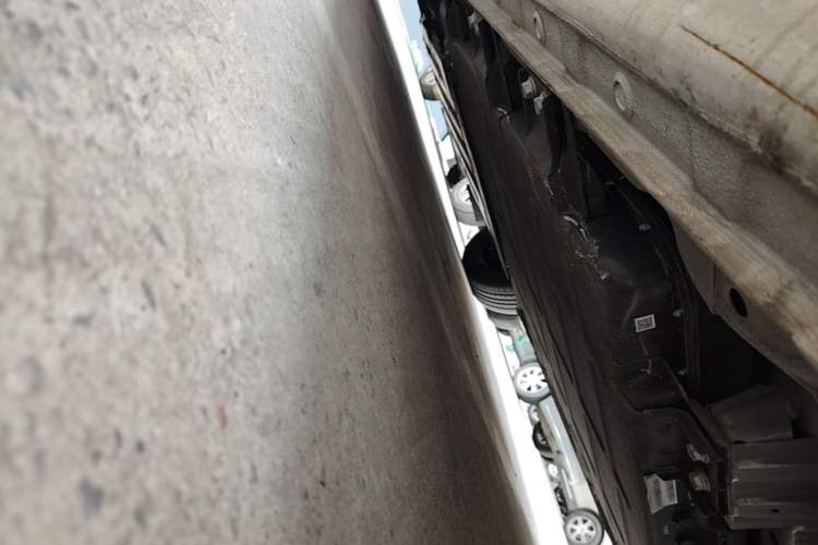 Used Wuling Bingo 2023 333 km Fast-Share Version Left Side Sill