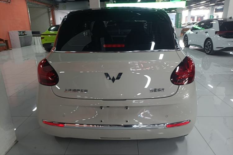 Used Wuling Bingo 2023 410 km Lingxi Deluxe Edition Rear