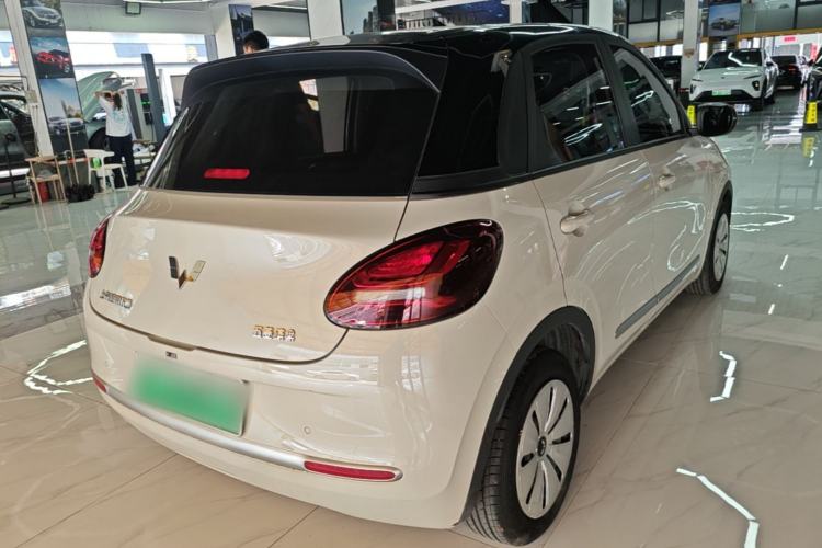 Used Wuling Bingo 2023 203km Light Edition Rear Right 45 Deg