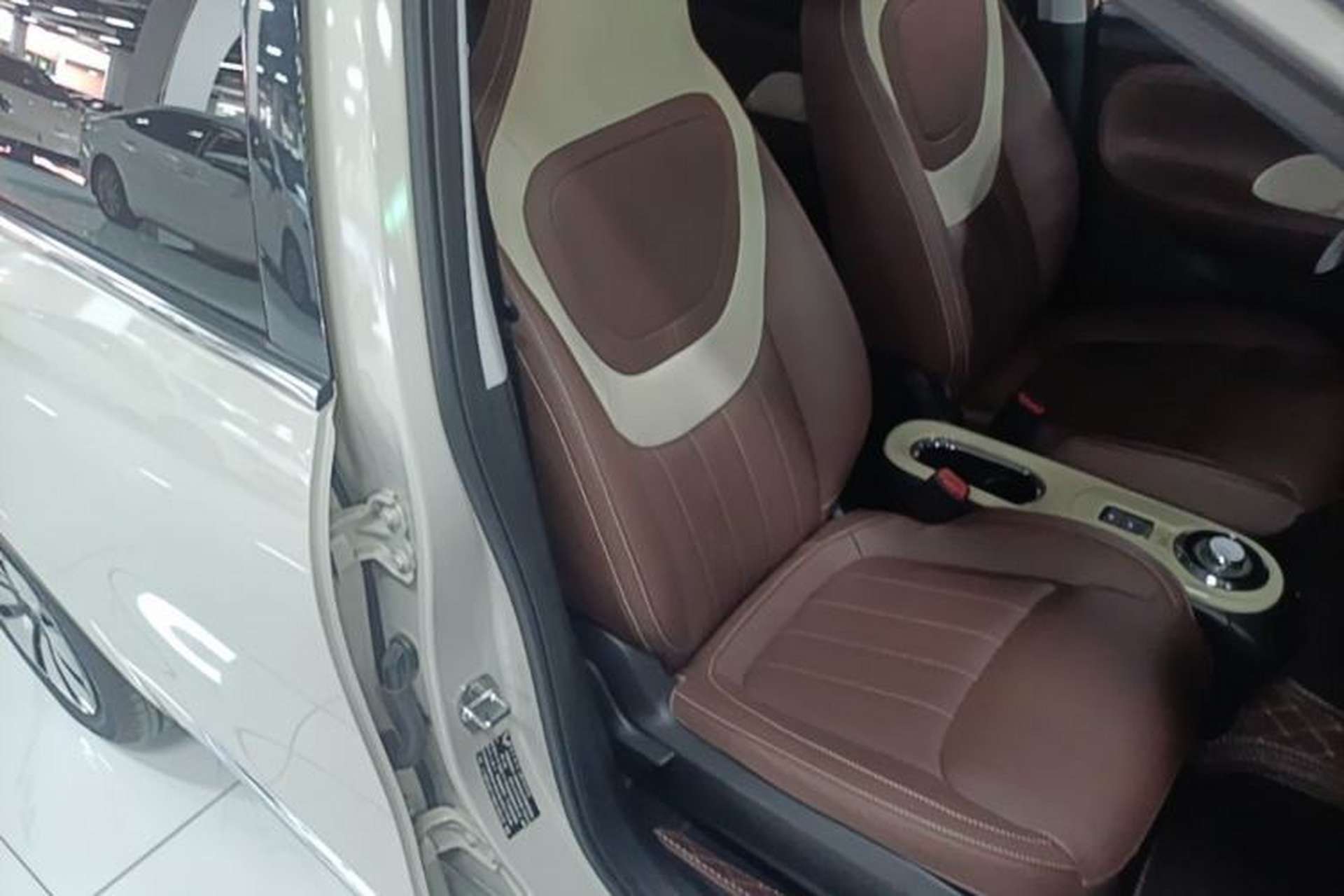 Used Wuling Bingo 2023 410 km Lingxi Deluxe Edition Right Front Seat
