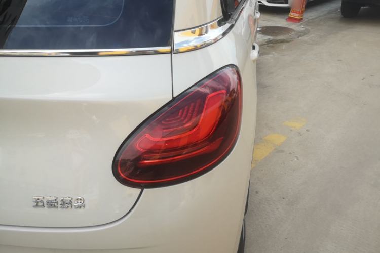 Used Wuling Bingo 2023 333 km Enjoyment Version Right Rear Taillight