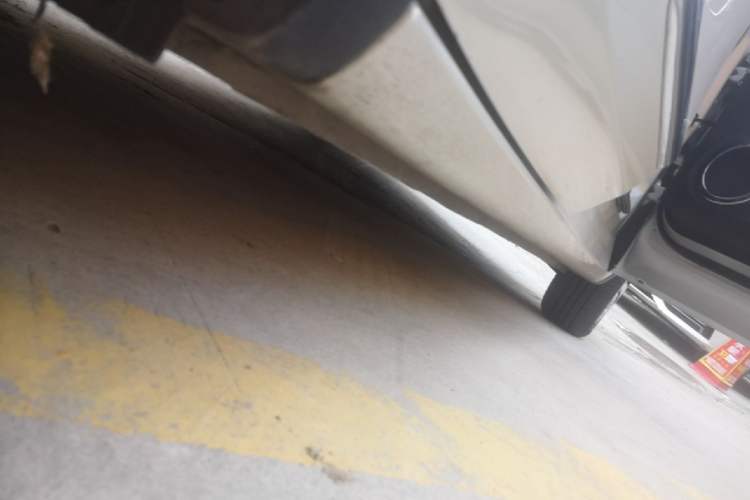 Used Wuling Bingo 2023 333 km Enjoyment Version Right Side Sill