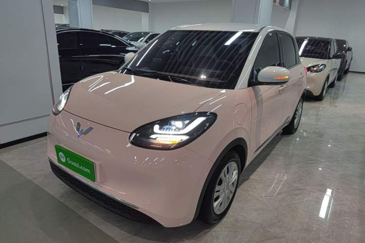 Used Wuling Bingo 2024 333 km Enjoyment Version Guazi used car, China used car export, Used car for sale, Used Wuling cars, Cheapest cars for sale, Electric vehicle, New energy car