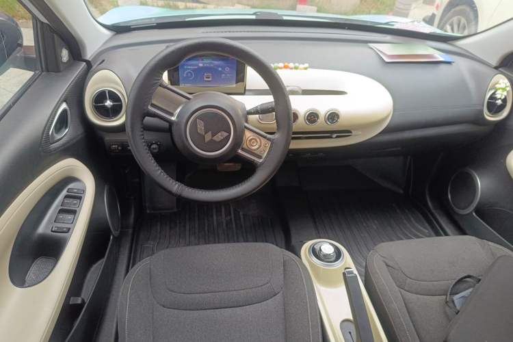 Used Wuling Bingo 2024 203km Light Edition Center Console