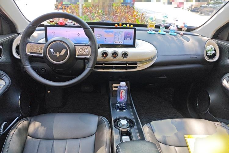 Used Wuling Bingo 2024 333 km Lingxi Connected Version Center Console