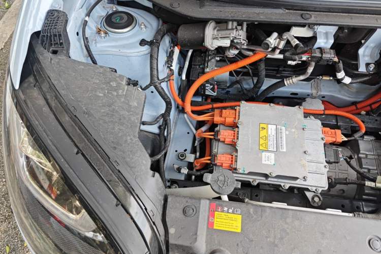 Used Wuling Bingo 2024 333 km Lingxi Connected Version Engine Bay Right