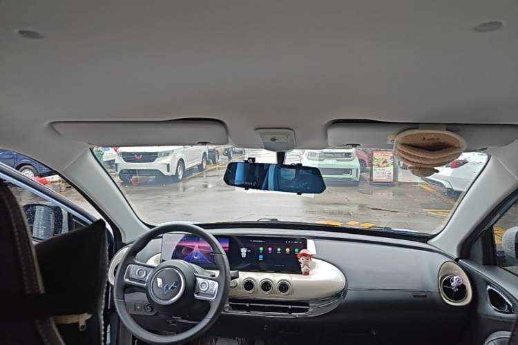 Used Wuling Bingo 2024 333 km Lingxi Connected Version Headliner