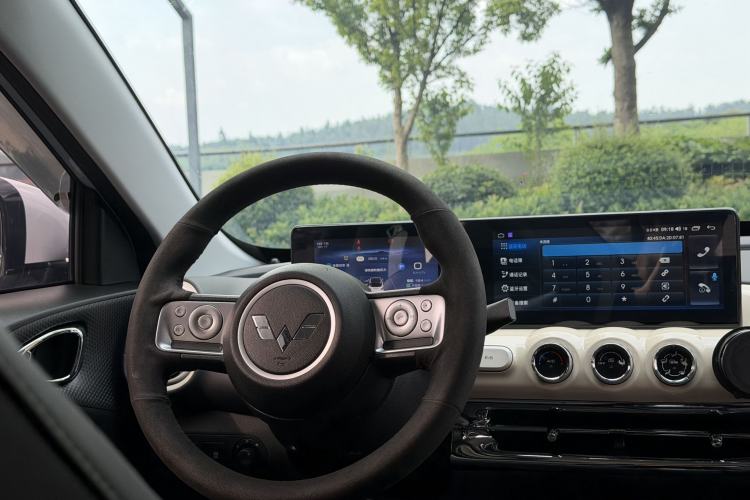 Used Wuling Bingo 2024 333 km Enjoyment Version Interior 1