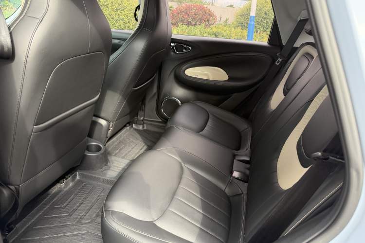 Used Wuling Bingo 2024 333 km Enjoyment Version Interior 4