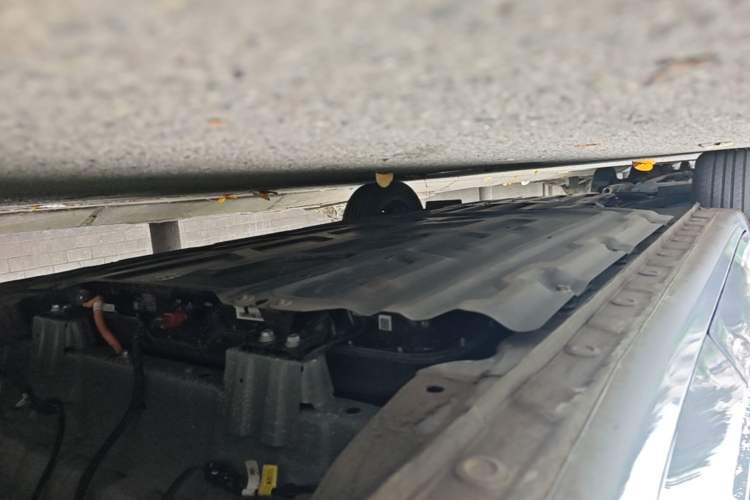 Used Wuling Bingo 2024 333 km Lingxi Connected Version Left Side Sill