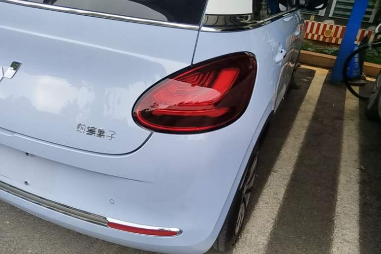 Used Wuling Bingo 2024 333 km Enjoyment Version Right Rear Taillight