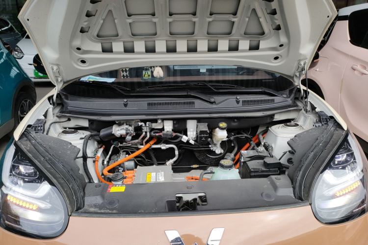Used Wuling Bingo 2024 333 km Enjoyment Version Engine Bay