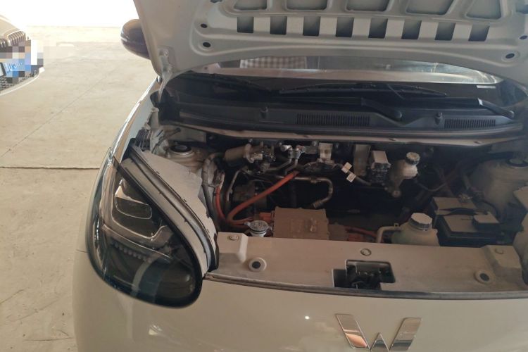 Used Wuling Bingo 2024 333 km Enjoyment Version Engine Bay Right