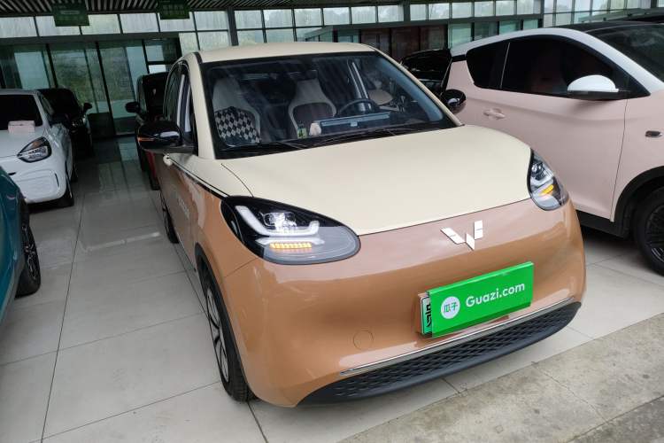 Used Wuling Bingo 2024 333 km Enjoyment Version Front Right 45 Deg