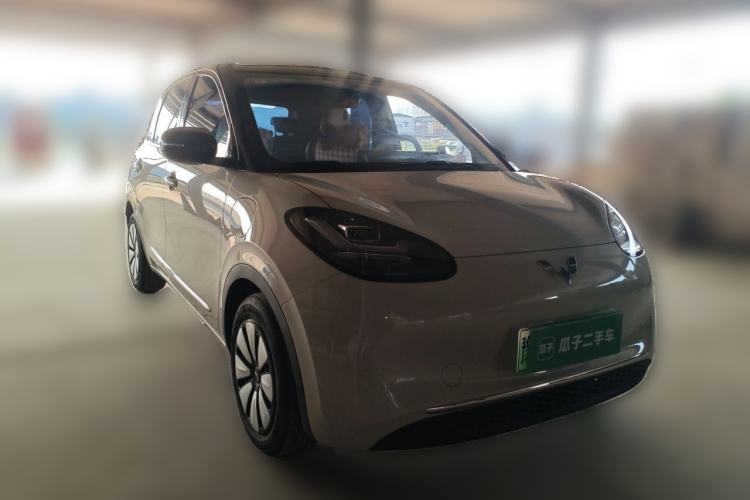 Used Wuling Bingo 2024 333 km Enjoyment Version Front Right 45 Deg
