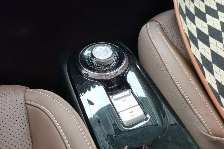 Used Wuling Bingo 2024 333 km Enjoyment Version Gear Lever