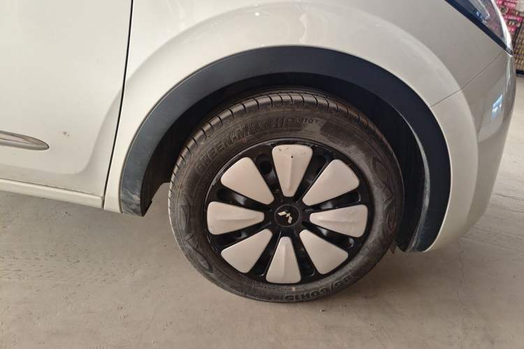 Used Wuling Bingo 2024 333 km Enjoyment Version Right Front Wheel Hub