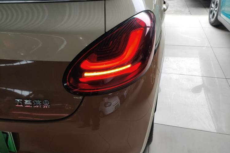 Used Wuling Bingo 2024 333 km Enjoyment Version Right Rear Taillight