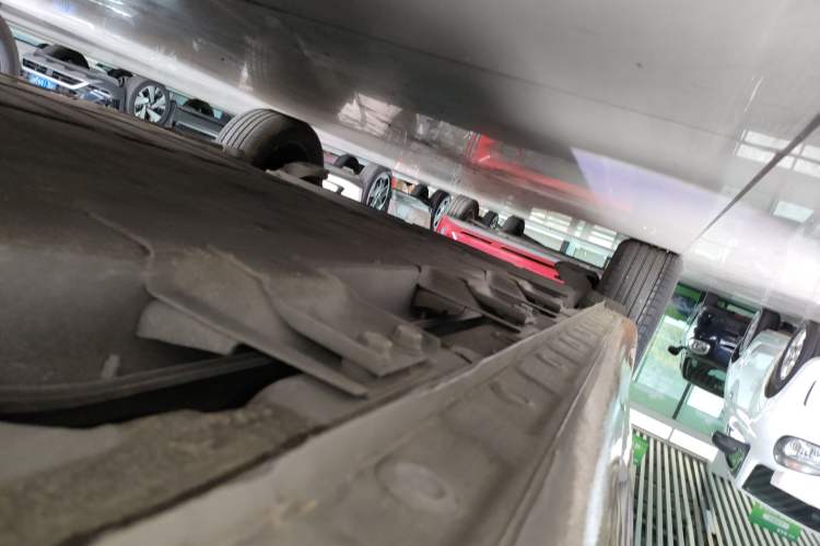 Used Wuling Bingo 2024 333 km Enjoyment Version Right Side Sill
