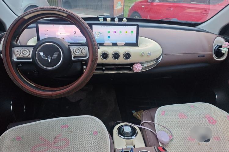 Used Wuling Bingo 2024 333 km Lingxi Connected Version Center Console